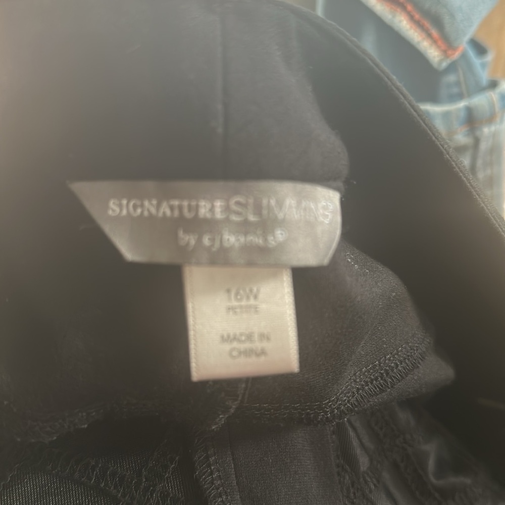CJ Banks Black Signature Slimming Ponte Pants 16w Petite EUC - Picture 3 of 4